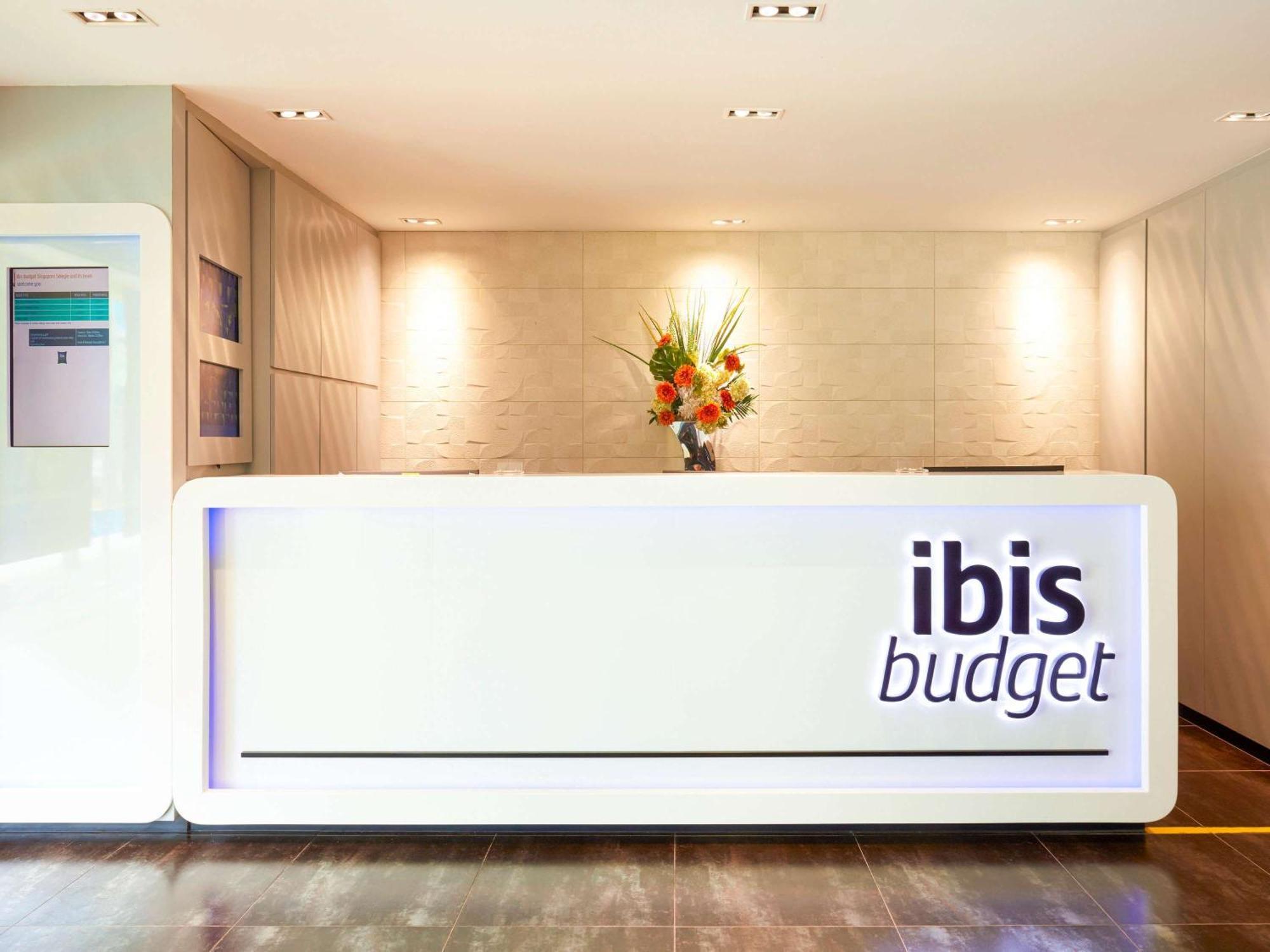 Ibis Budget Singapore Selegie Экстерьер фото
