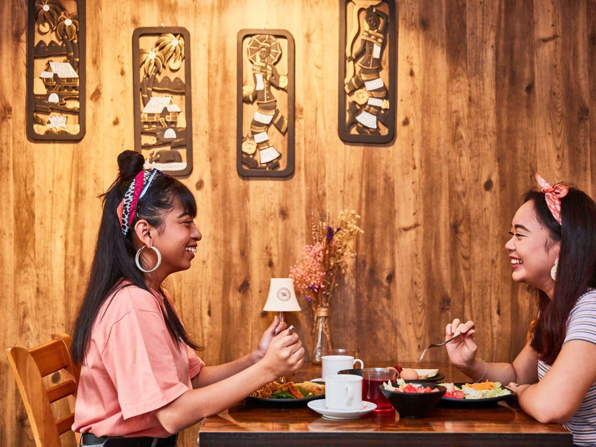 Ibis Budget Singapore Selegie Экстерьер фото